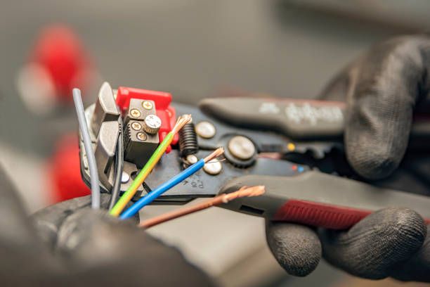 Best Licensed Electrician  in Deer Park, NY